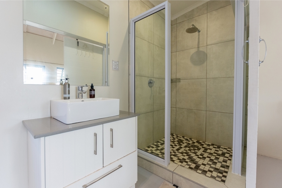 9 Bedroom Property for Sale in Olifantskop Western Cape